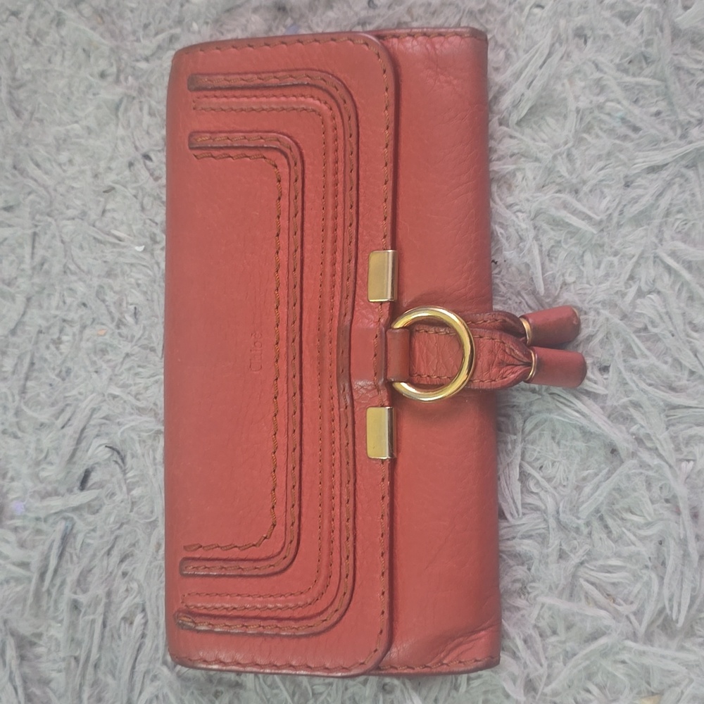 Chloe Congac Leather Snap Long Wallet W/ Gold Details (VERY GOOD)(COA)✨️🤎✨️